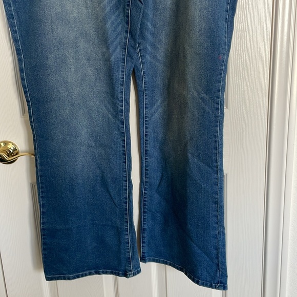 NEW! Stretch Ultra Boot Cut Jeans, Diane Gilman - Plus Size 24W Tall - Picture 5 of 12